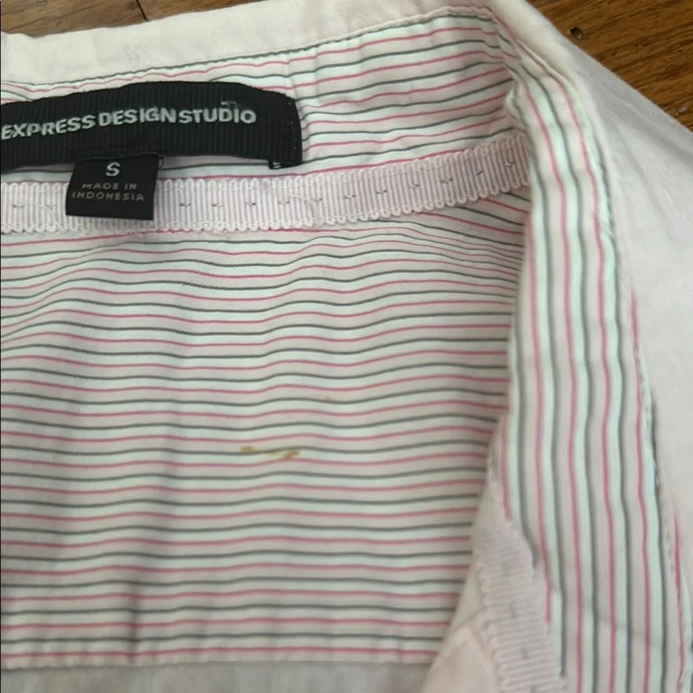 Express Pale Pink Fitted Notched Collar Fitted Button Down Shirt Size Small - Picture 6 of 8